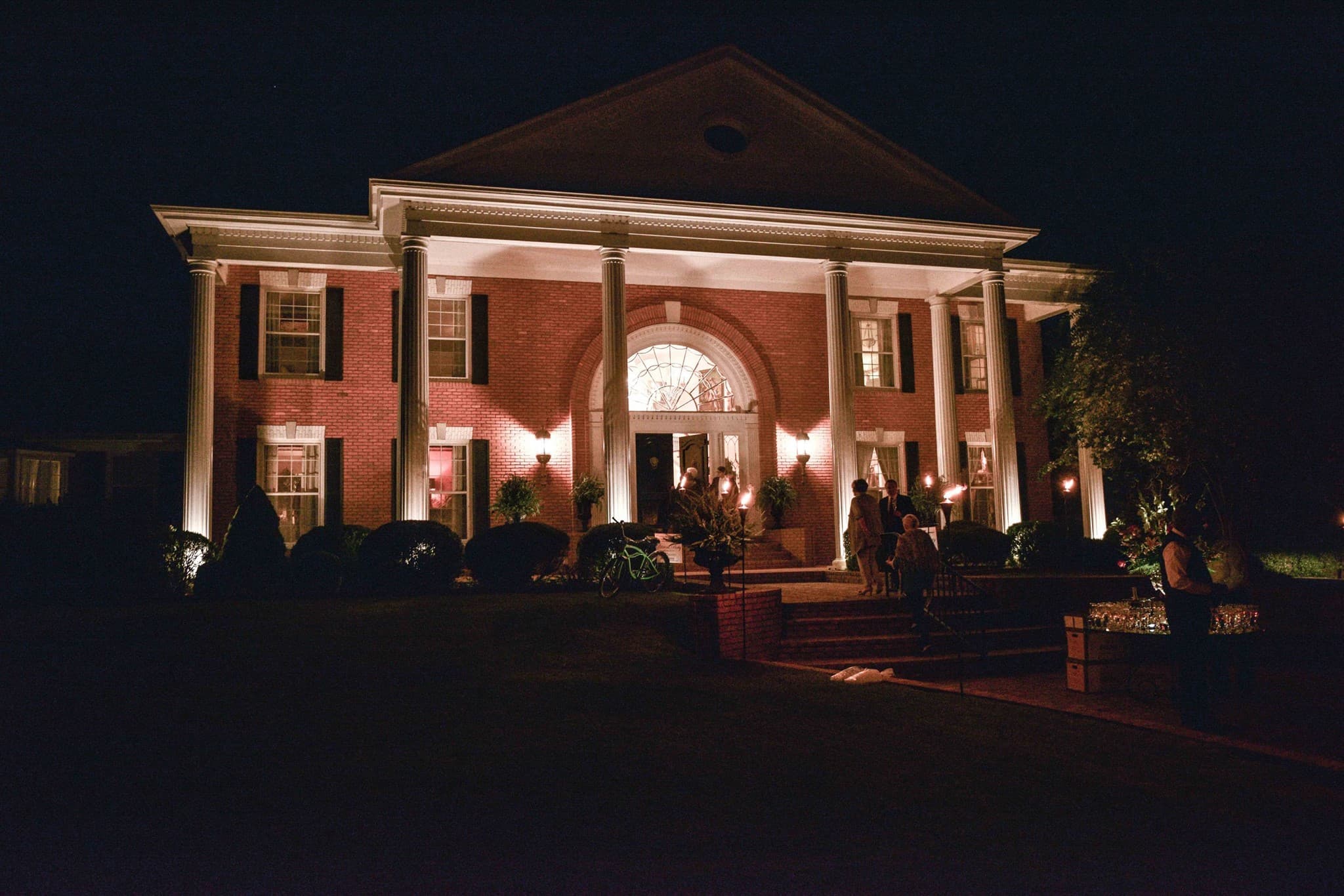 Oakmont Estate